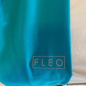 Fleo large Katie crew Romey 25”